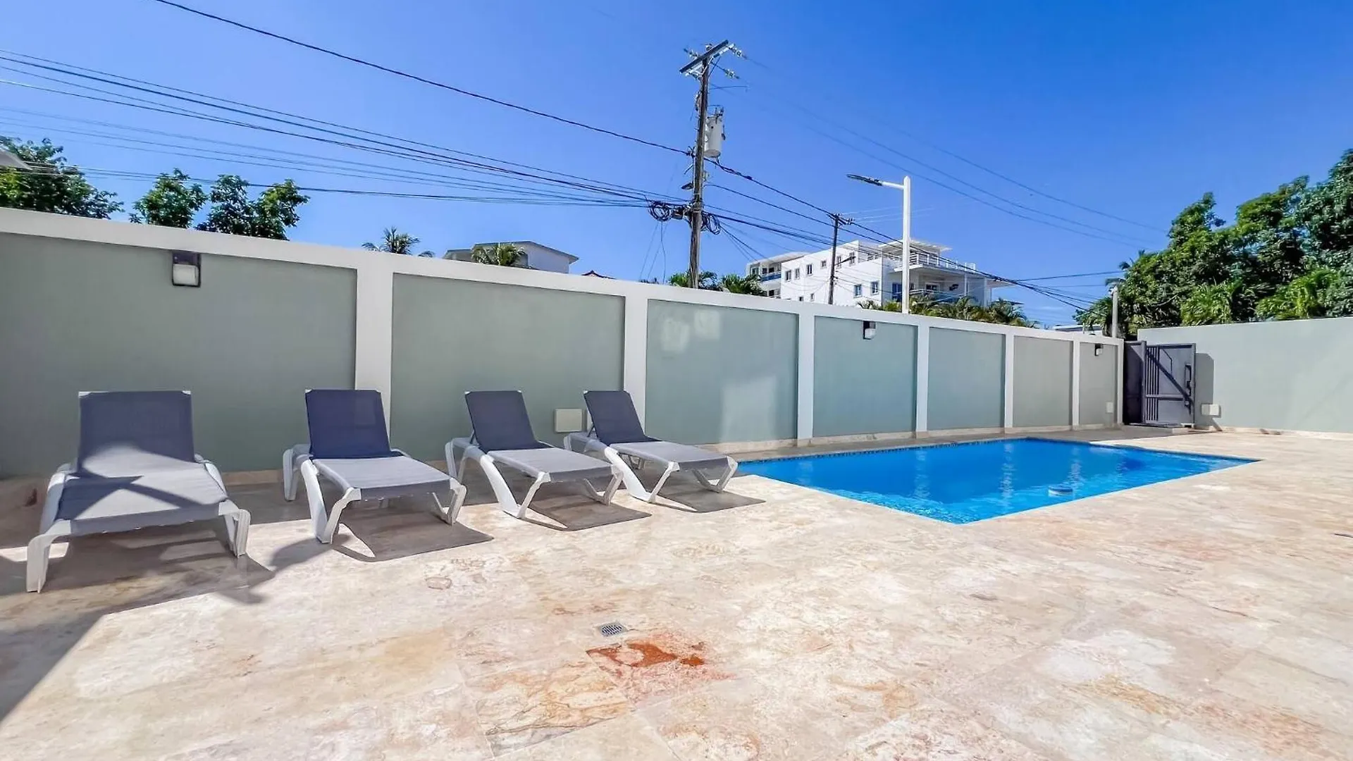 New 2Br Apt In Sosua Town, Close To Strip And Next To Supermarket Guest Ok Apartment