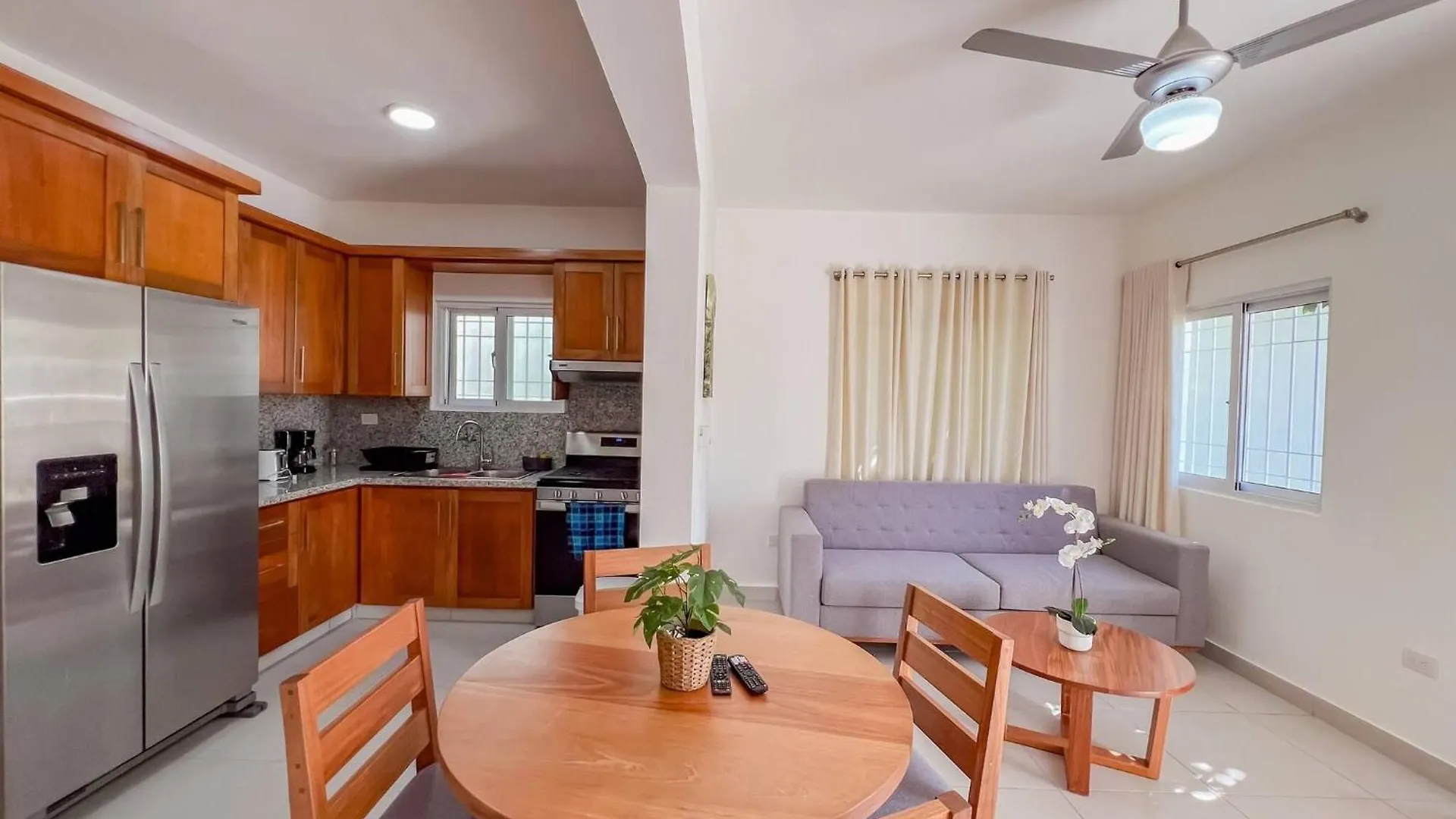 New 2Br Apt In Sosua Town, Close To Strip And Next To Supermarket Guest Ok Apartment