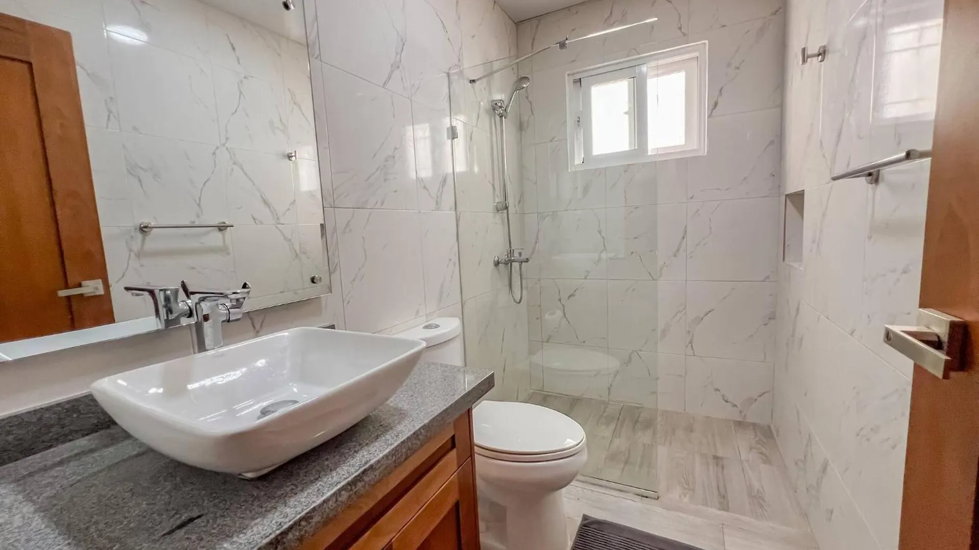 New 2Br Apt In Sosua Town, Close To Strip And Next To Supermarket Guest Ok Apartment